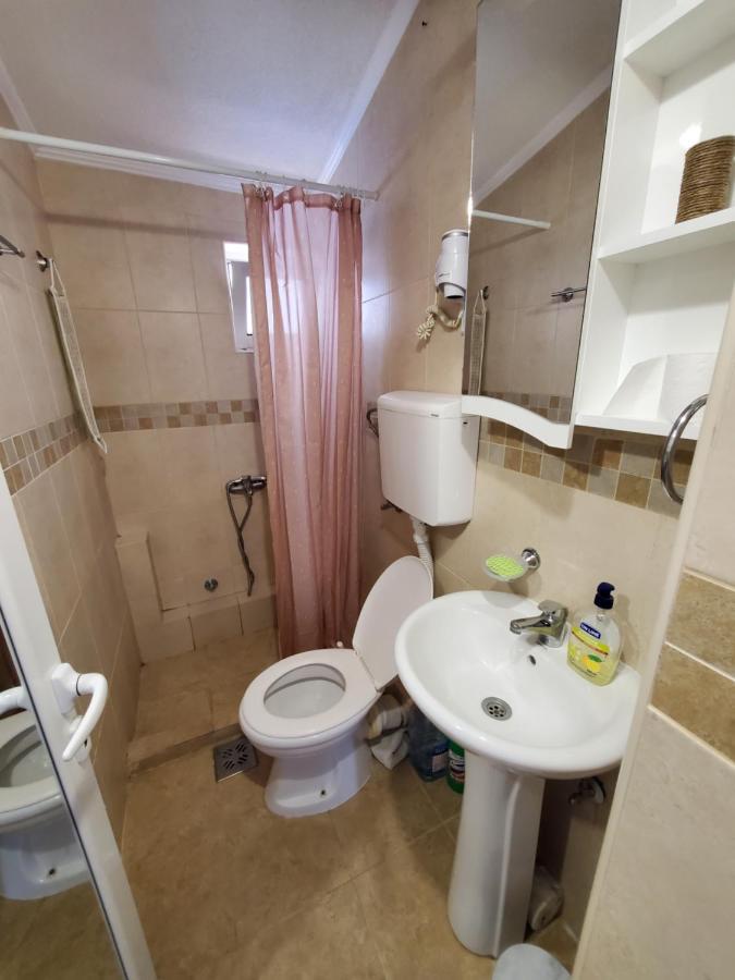 Apartmani Liki Ulcinj Ngoại thất bức ảnh