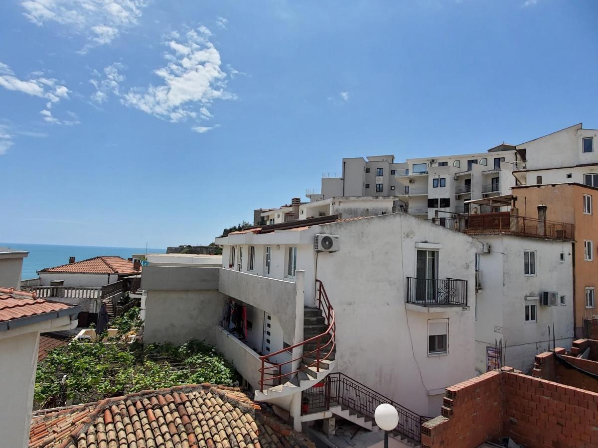 Apartmani Liki Ulcinj Ngoại thất bức ảnh