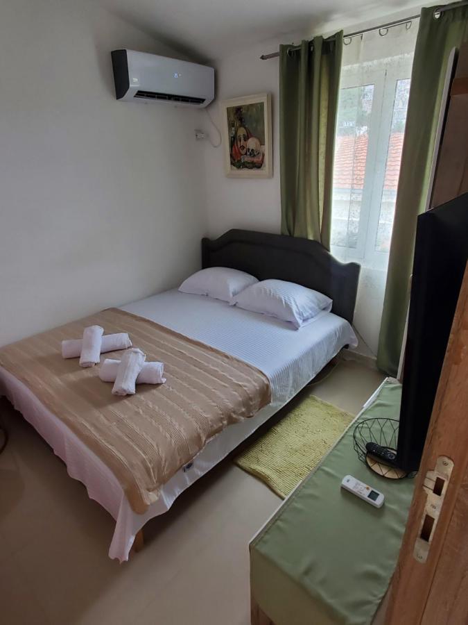 Apartmani Liki Ulcinj Ngoại thất bức ảnh