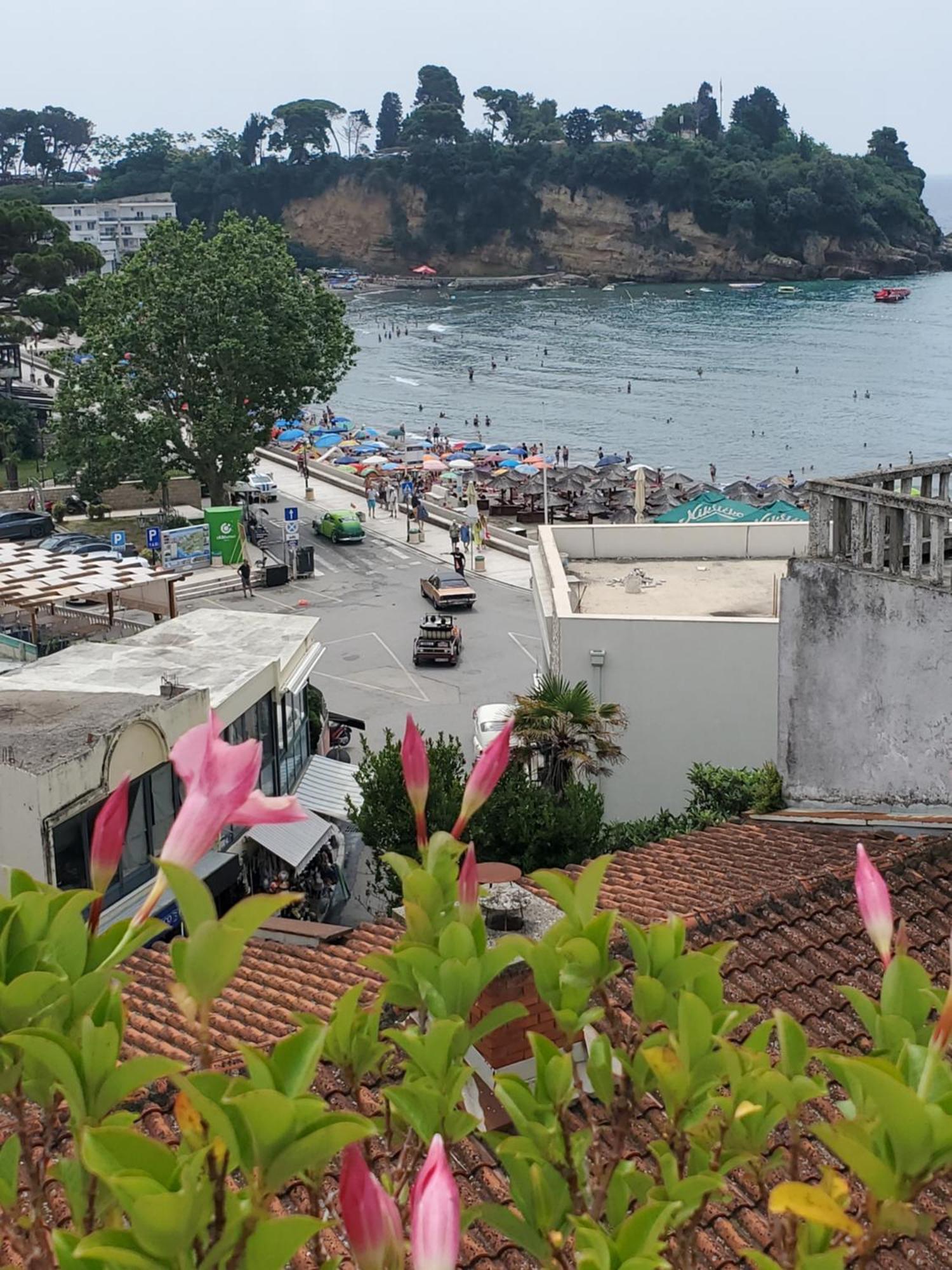 Apartmani Liki Ulcinj Phòng bức ảnh
